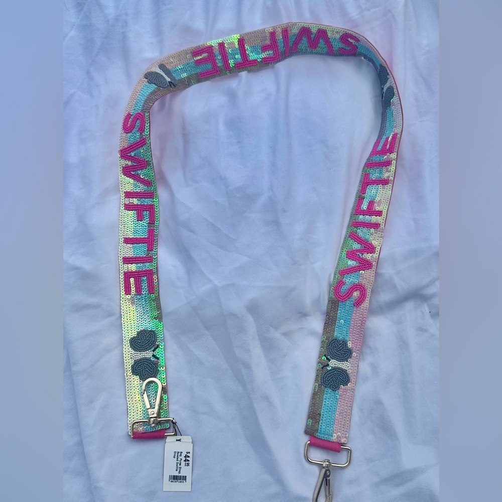 NWT — Exclusive/Original Beaded SwIfTiE Purse Strap